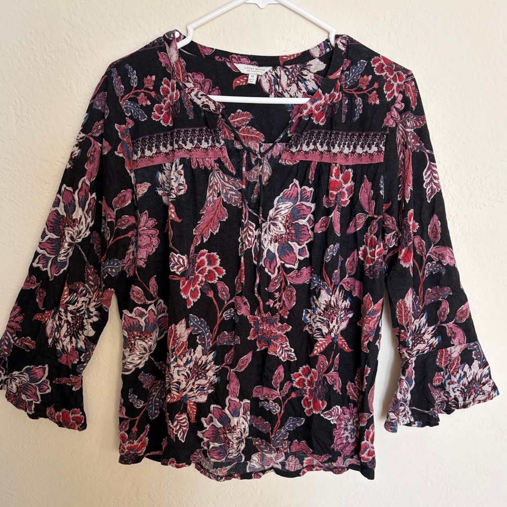 Lucky Brand Black Floral Blouse women’s Size M